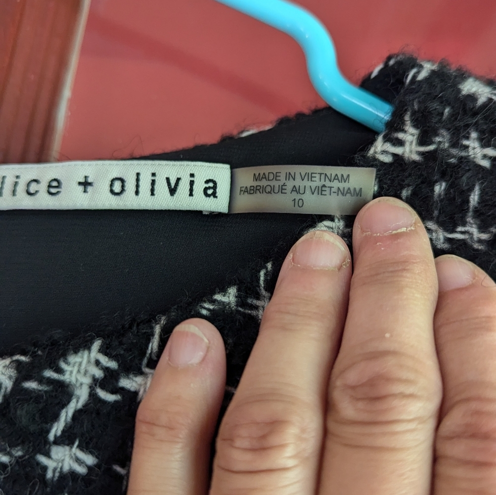 Alicia + Olivia wool shift - Picture 7 of 15